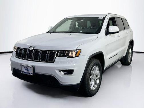 2022 Jeep Grand Cherokee Laredo