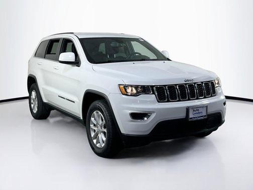 2022 Jeep Grand Cherokee Laredo