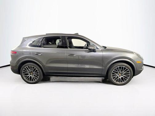 2020 Porsche Cayenne Cayenne