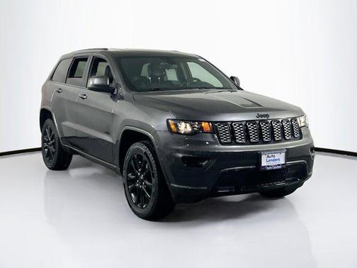 2021 Jeep Grand Cherokee Laredo