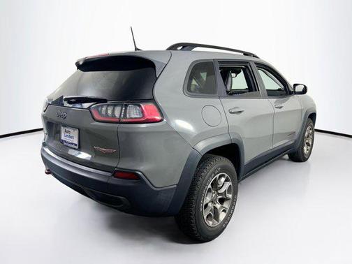2022 Jeep Cherokee Trailhawk