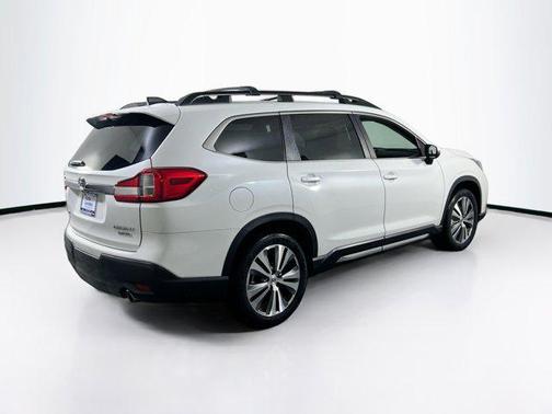 2022 Subaru Ascent Limited 8-Passenger