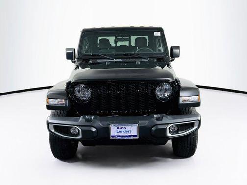 Black Clearcoat 2023 Jeep Gladiator Sport S