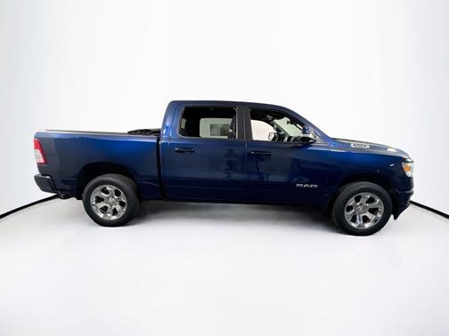 Patriot Blue Pearlcoat 2022 RAM 1500 Big Horn/Lone Star