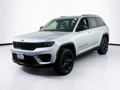 Silver Zynith 2023 Jeep Grand Cherokee Altitude
