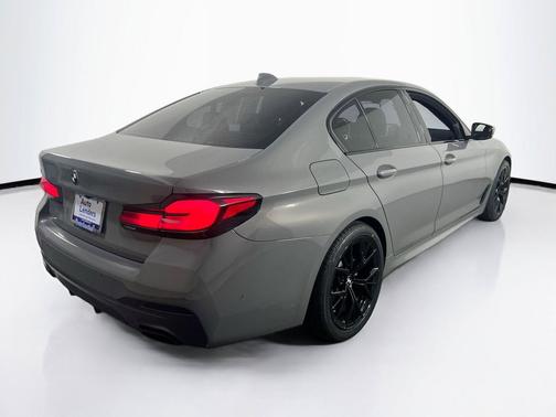 Bernina Grey Amber Effect Metallic 2021 BMW 530 xDrive