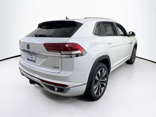 2022 Volkswagen Atlas Cross Sport 3.6L V6 SEL Premium R-Line