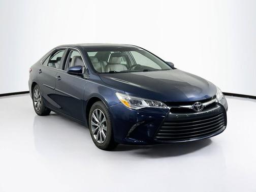 Parisian Night Pearl 2015 Toyota Camry XLE