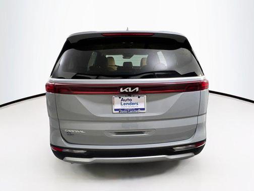 2024 Kia Carnival EX