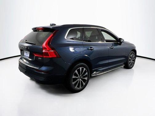 2023 Volvo XC60 Core