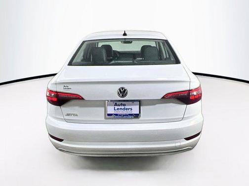 Pure White 2021 Volkswagen Jetta 1.4T SE