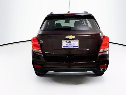 Black Cherry Metallic 2021 Chevrolet Trax LT