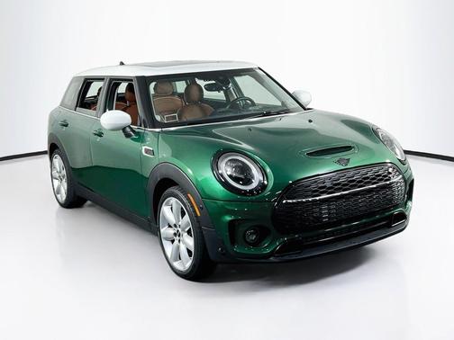 British Racing Green IV Metallic 2024 MINI Clubman Cooper S