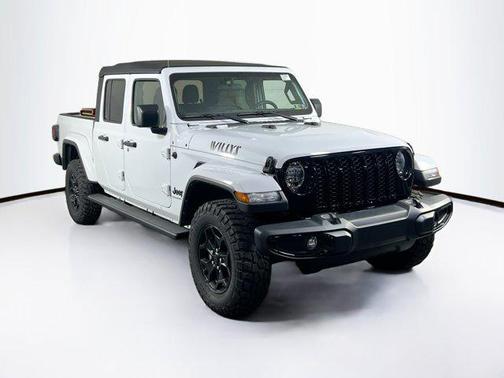 Bright White Clearcoat 2023 Jeep Gladiator Sport