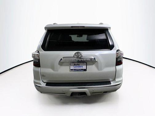 Blizzard Pearl 2021 Toyota 4Runner Limited