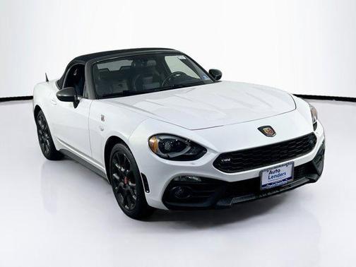2017 FIAT 124 Spider Base