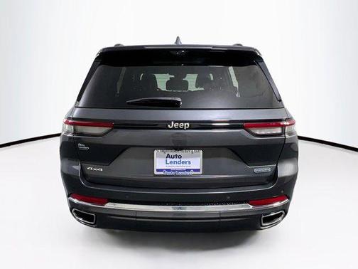 2022 Jeep Grand Cherokee Overland