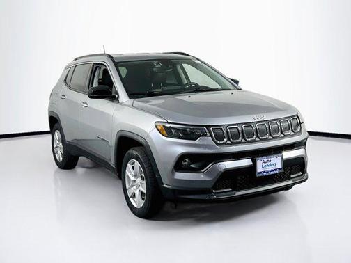 Billet Silver Metallic Clearcoat 2022 Jeep Compass Latitude