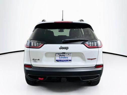 Bright White Clearcoat 2022 Jeep Cherokee Trailhawk