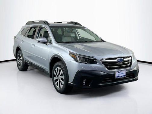 Ice Silver Metallic 2022 Subaru Outback Premium