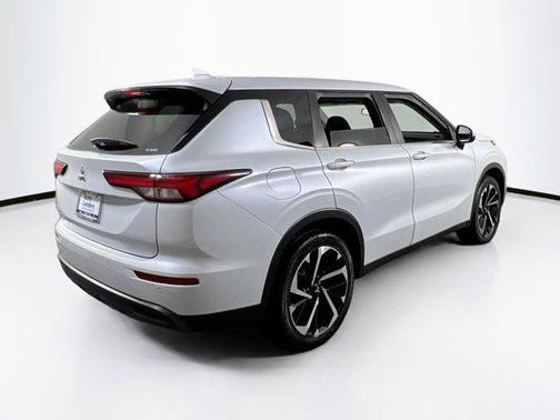 2022 Mitsubishi Outlander ES 2.5 S-AWC