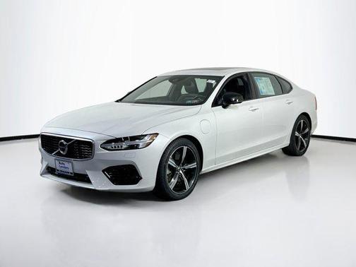 2020 Volvo S90 Recharge Plug-In Hybrid T8 R-Design