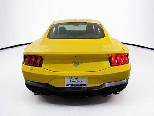 2024 Ford Mustang EcoBoost