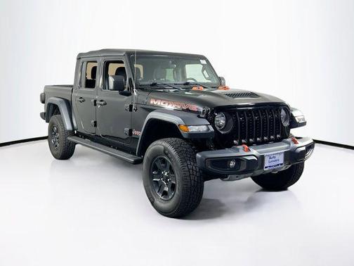 Black Clearcoat 2020 Jeep Gladiator Mojave 4x4