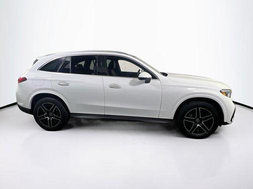 2023 Mercedes-Benz GLC 300 4MATIC