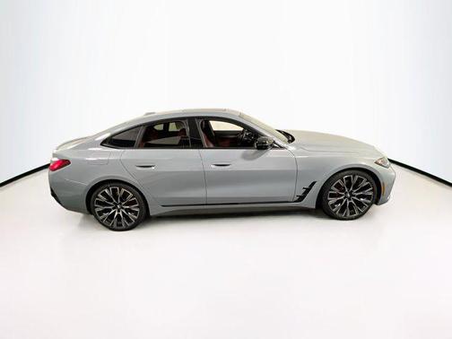 Brooklyn Grey Metallic 2022 BMW M440 i xDrive