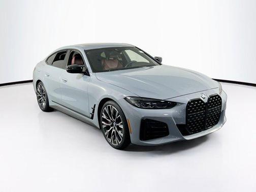 Brooklyn Grey Metallic 2022 BMW M440 i xDrive