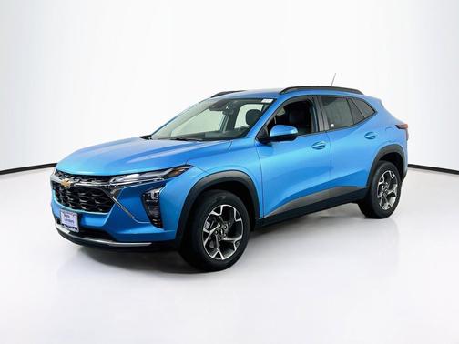 Marina Blue Metallic 2025 Chevrolet Trax LT