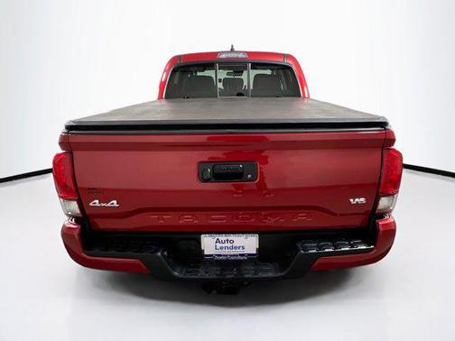 2022 Toyota Tacoma SR