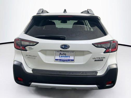 2023 Subaru Outback Touring