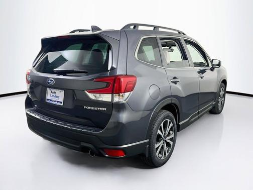 Magnetite Gray Metallic 2023 Subaru Forester Limited