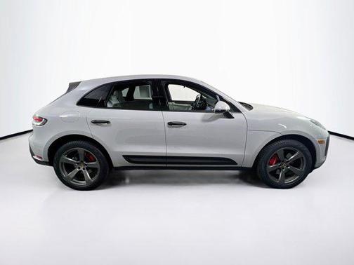 2023 Porsche Macan S