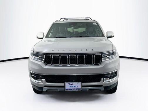 Luxury White Pearlcoat 2022 Jeep Wagoneer Series III 4x4