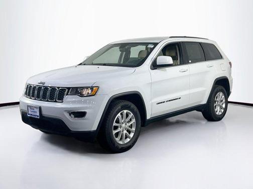 2022 Jeep Grand Cherokee Laredo