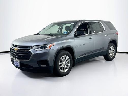 Satin Steel Metallic 2019 Chevrolet Traverse LS