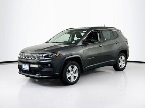 Granite Crystal Metallic Clearcoat 2022 Jeep Compass Latitude