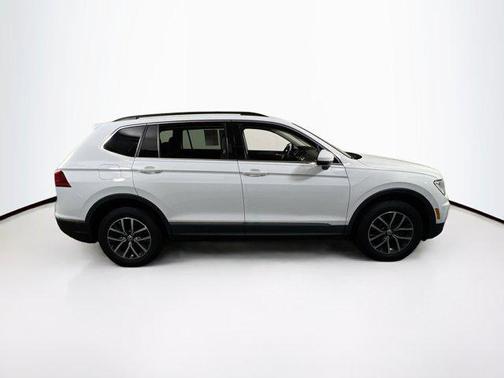 2020 Volkswagen Tiguan 2.0T SE 4MOTION