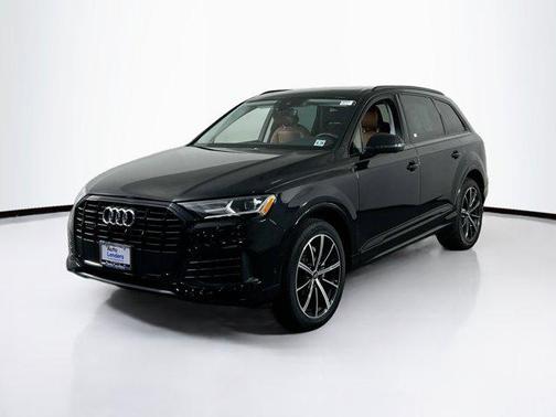 2020 Audi Q7 55 Premium Plus