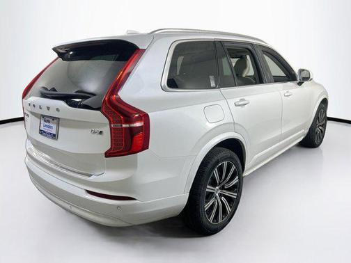 2023 Volvo XC90 B6 Core