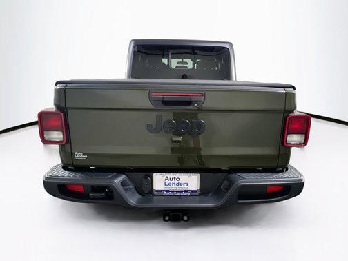 2022 Jeep Gladiator Sport S