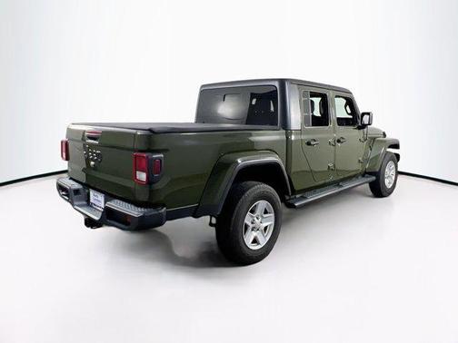 2022 Jeep Gladiator Sport S