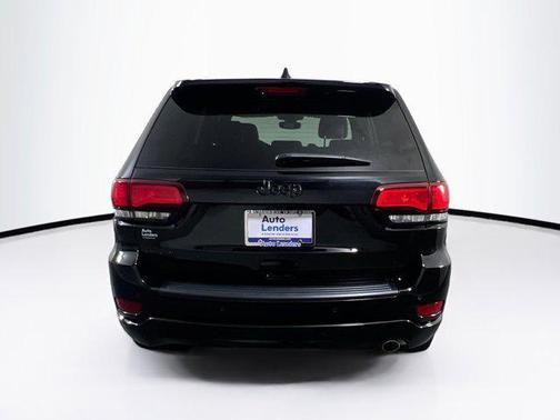 2022 Jeep Grand Cherokee Laredo