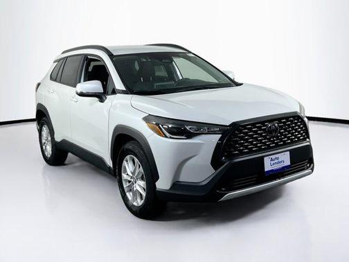 2023 Toyota Corolla Cross LE