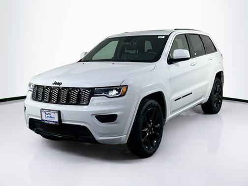 2022 Jeep Grand Cherokee Laredo