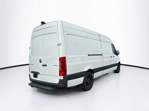 2024 Mercedes-Benz Sprinter 2500 High Roof