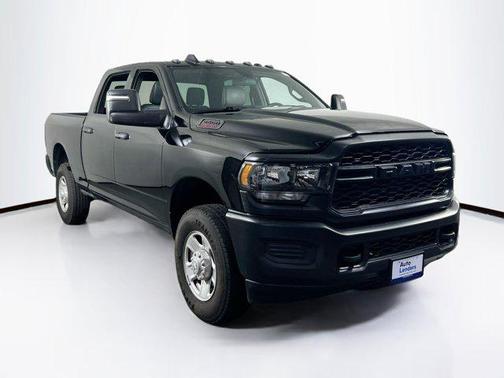 2024 RAM 2500 Tradesman Crew Cab 4x4 6'4' Box